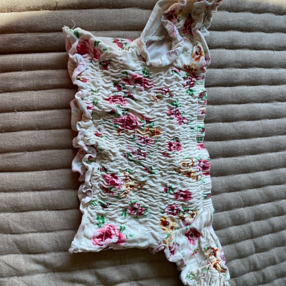 Floral Crop Top 🌸💗 - Picture 4 of 4